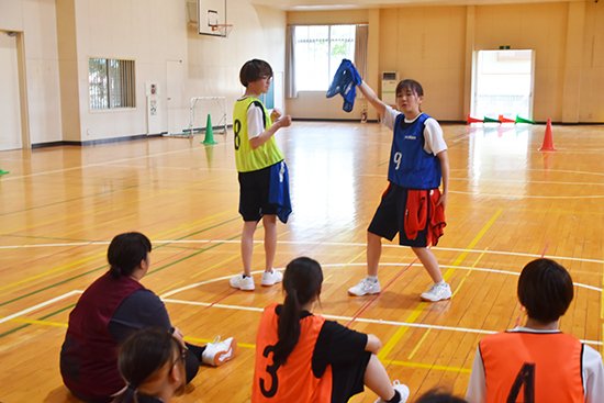 それぞれの実践の素晴らしい点や改善点を出し合いながら学びました