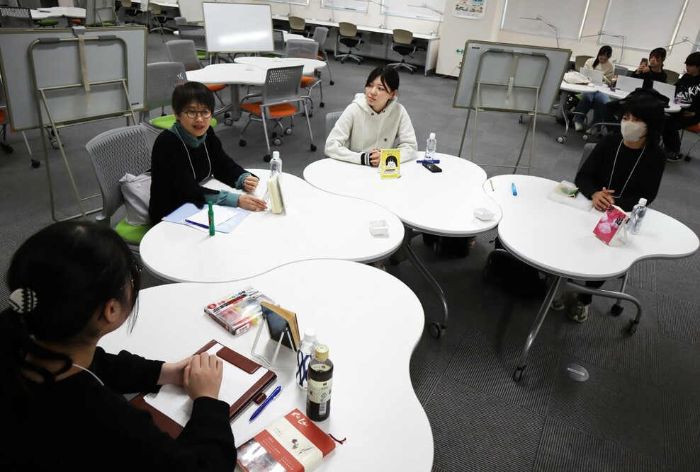「読書会」を開催しました（10/8）