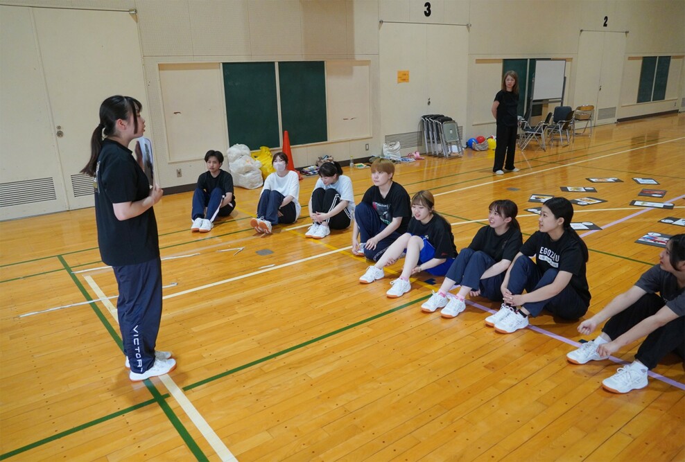 幼児保育学科2年が本実習に向けての模擬保育発表会を行いました