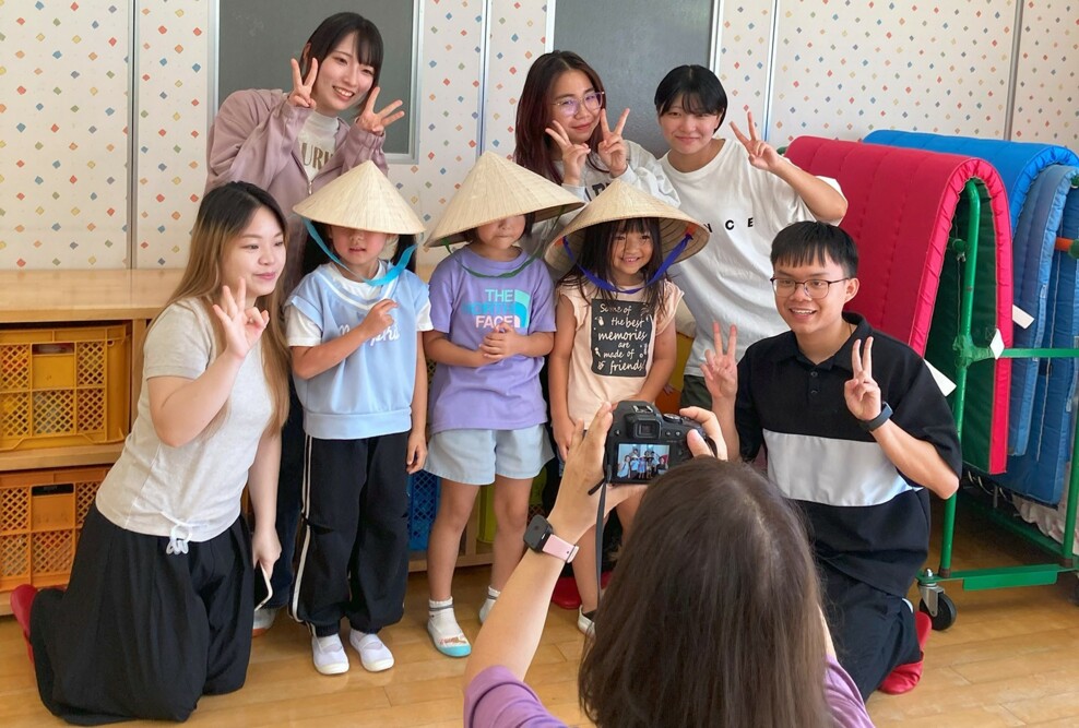 野辺地保育園で異文化交流を行いました