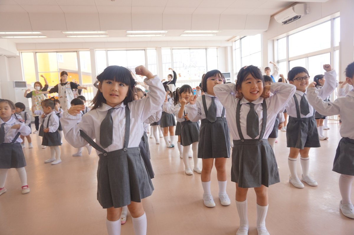 青の煌めきダンス出前講座
