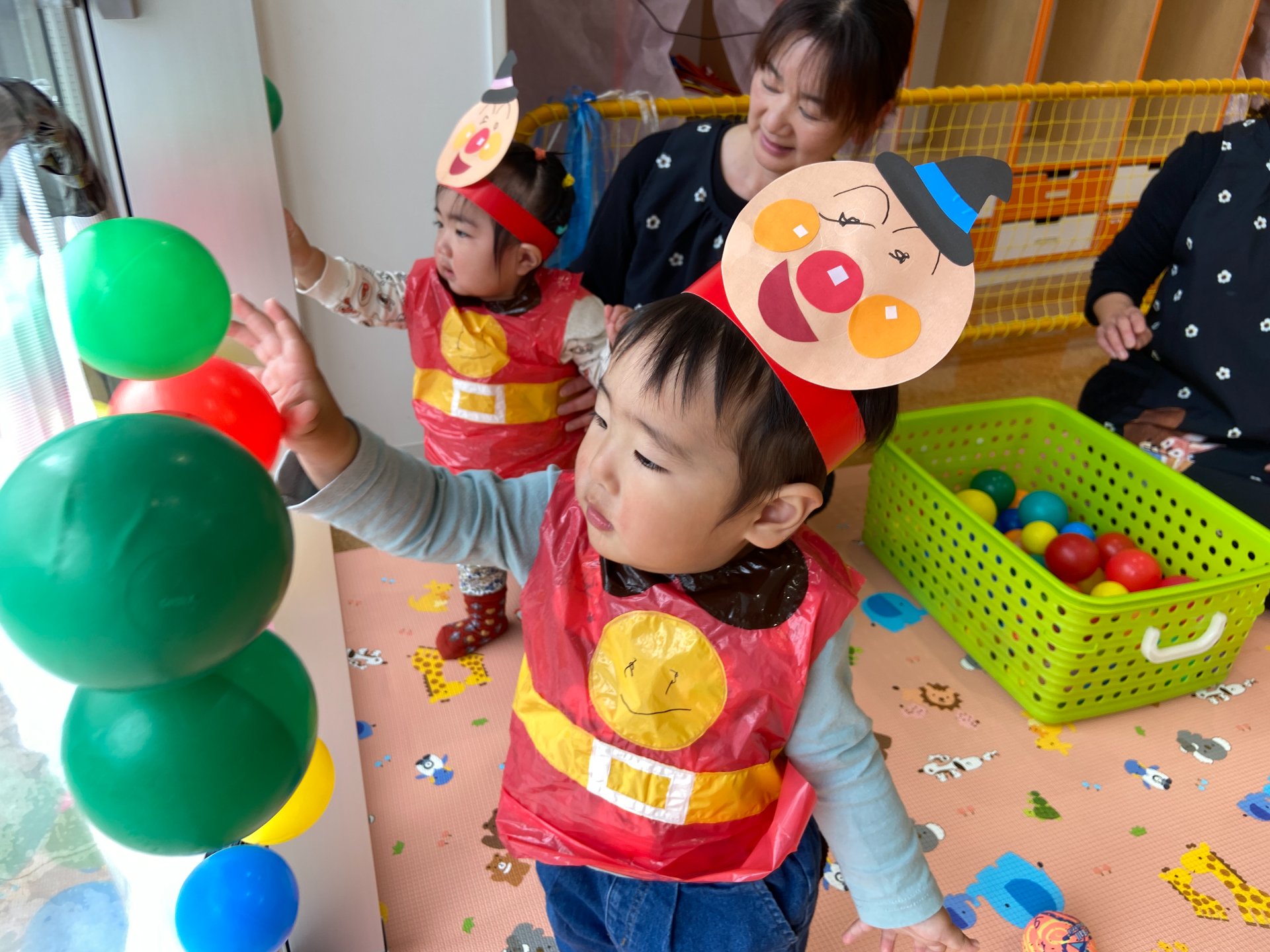 ハロウィンパーティー　～おばけの友達を探そう！～