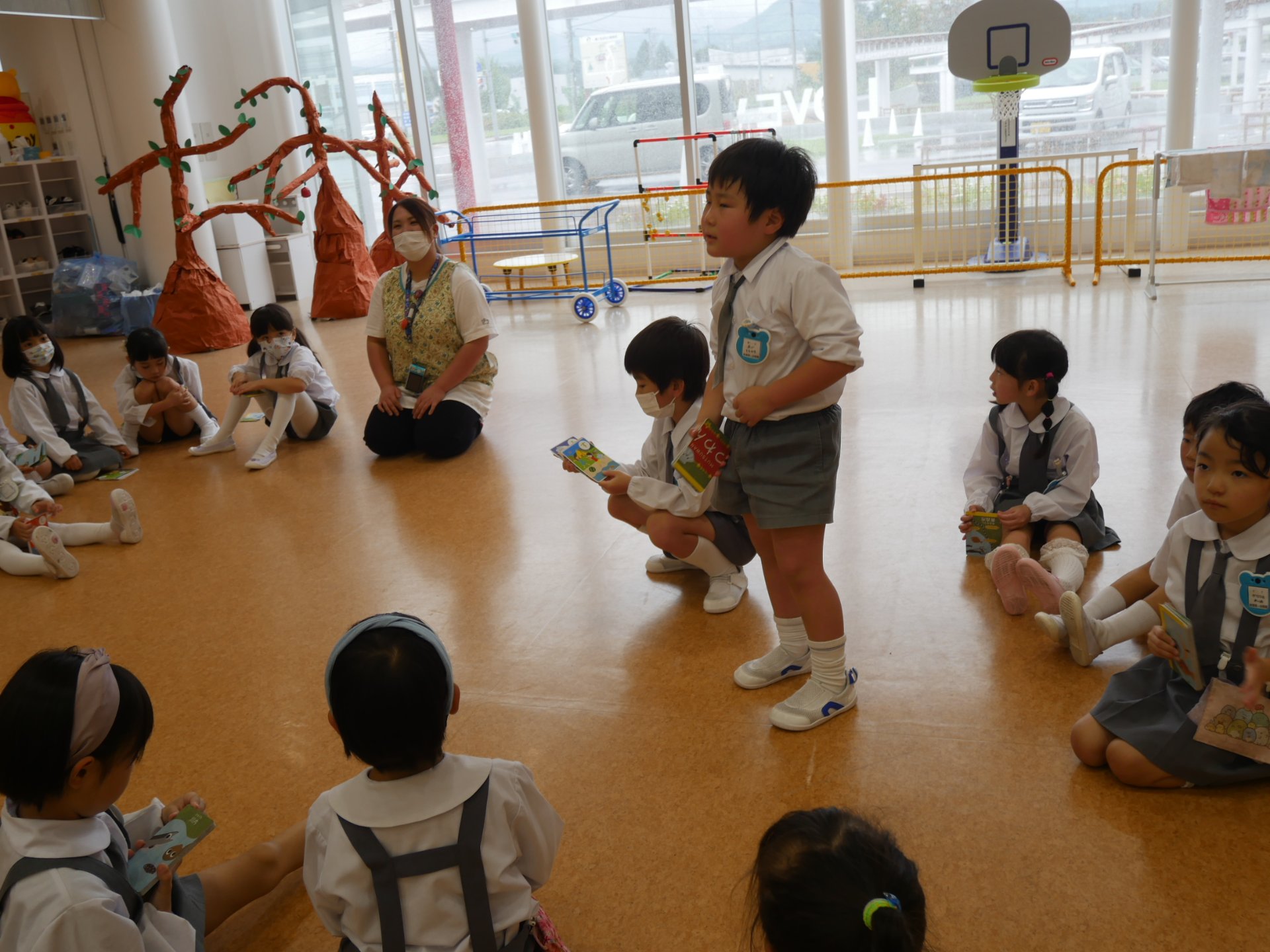 感想を発表する園児たち