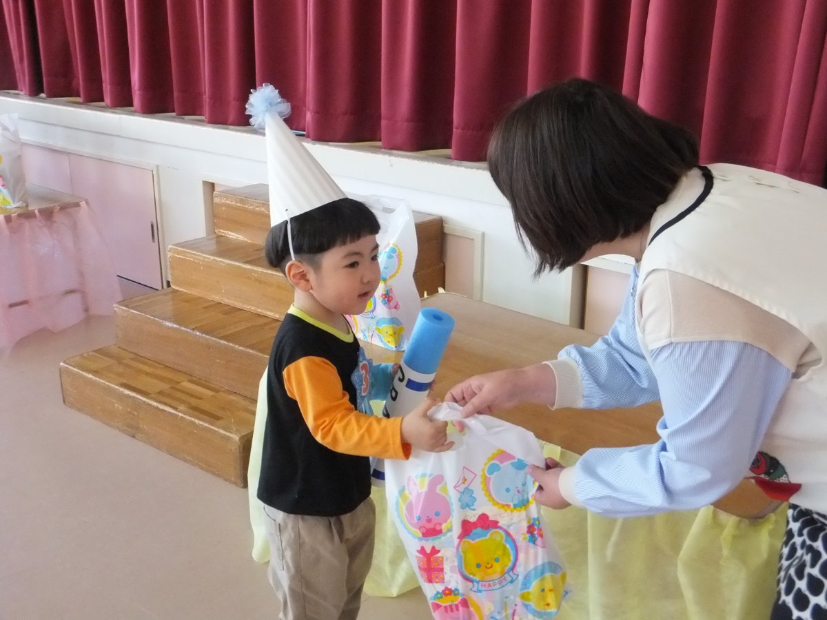 ４月誕生会～音楽でお祝いだ♩～