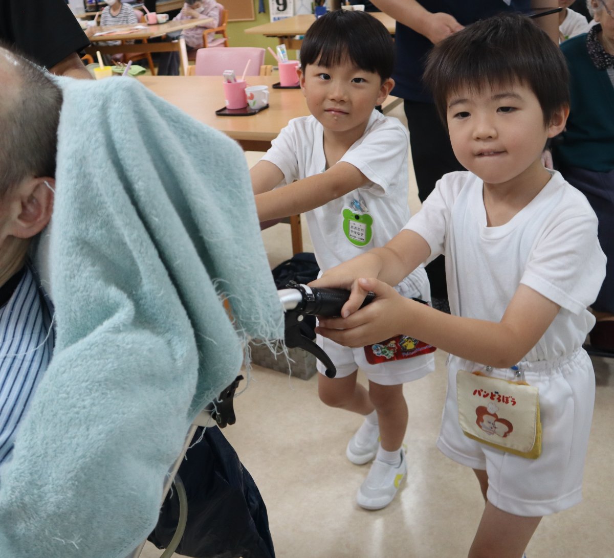 特別養護老人ホーム三思園訪問