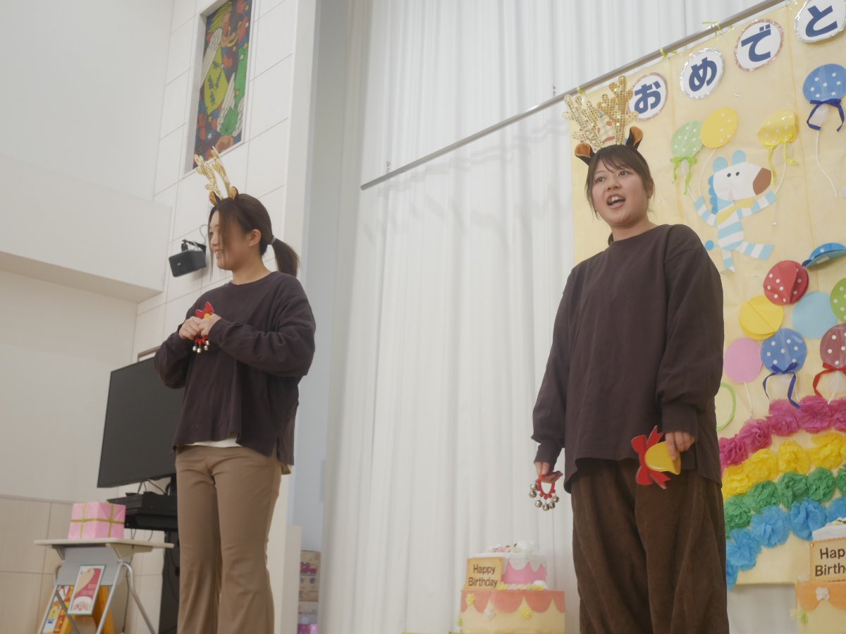 １２月誕生会★