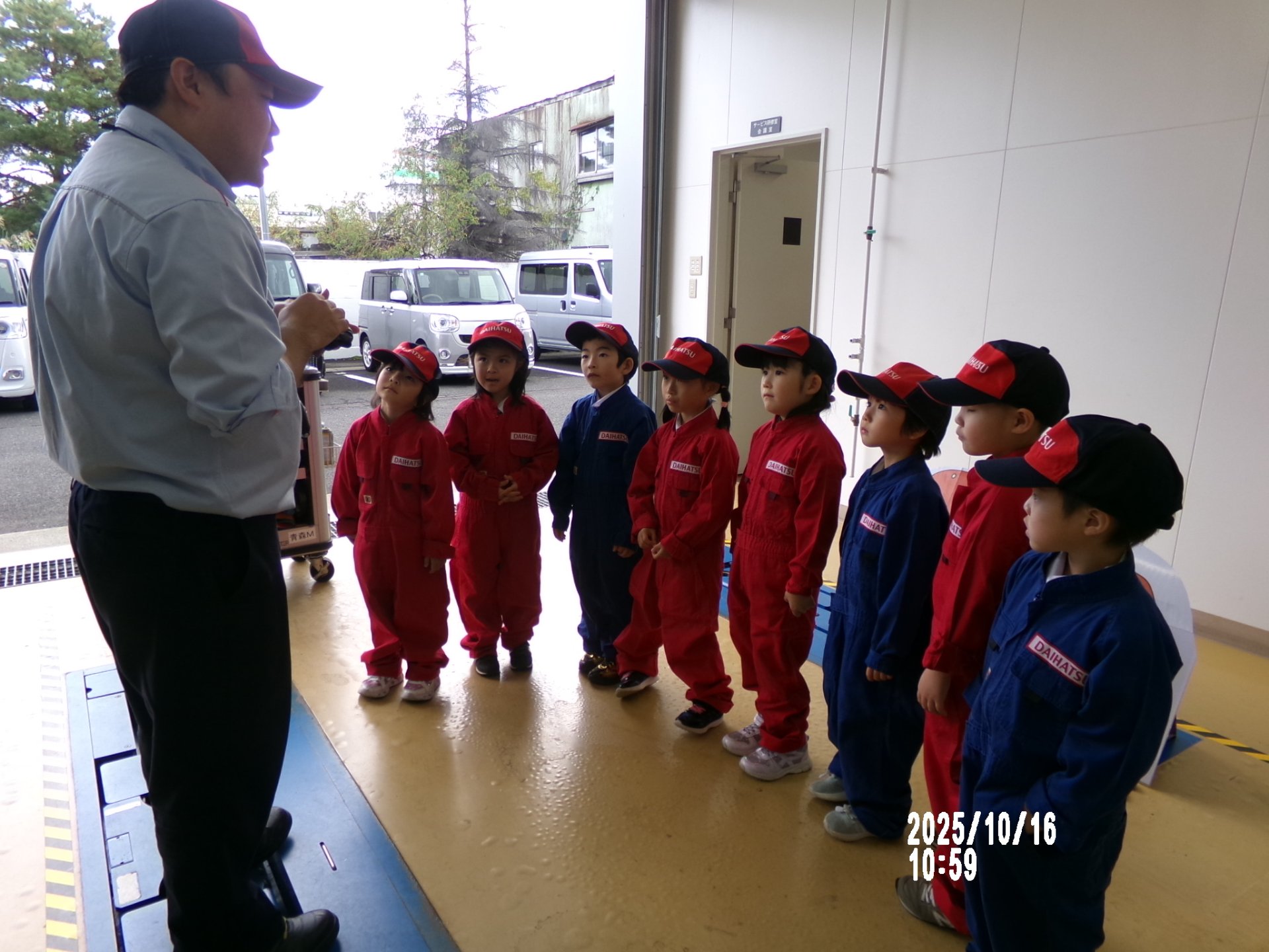 社会見学♪～ダイハツモータース～