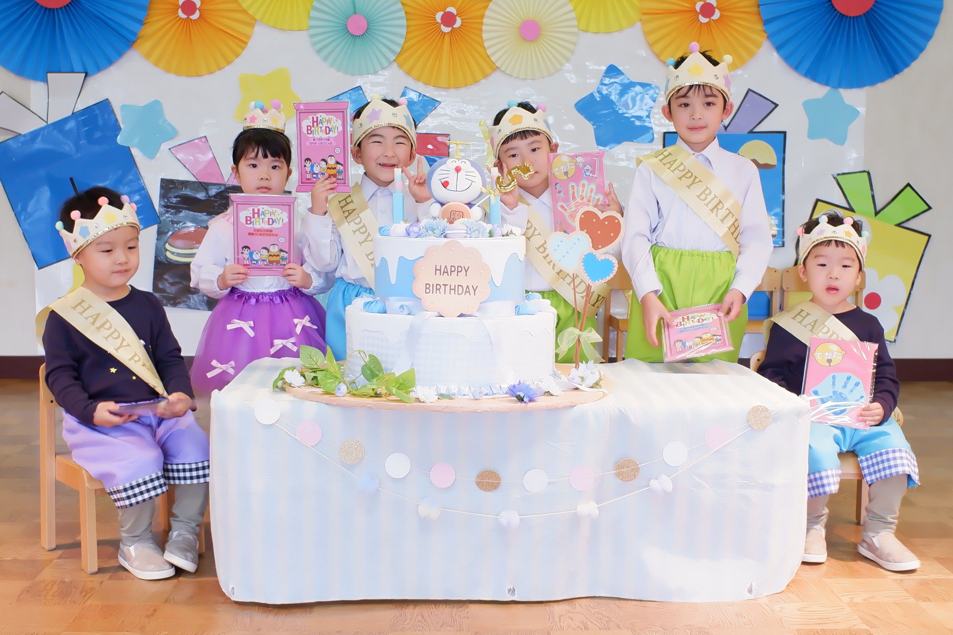 ５月　みんなでおいわい誕生会