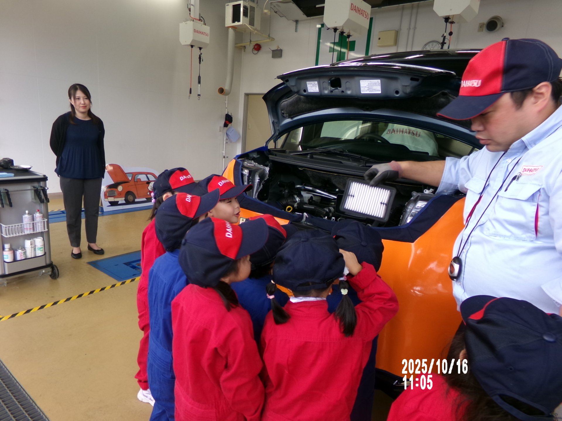 社会見学♪～ダイハツモータース～