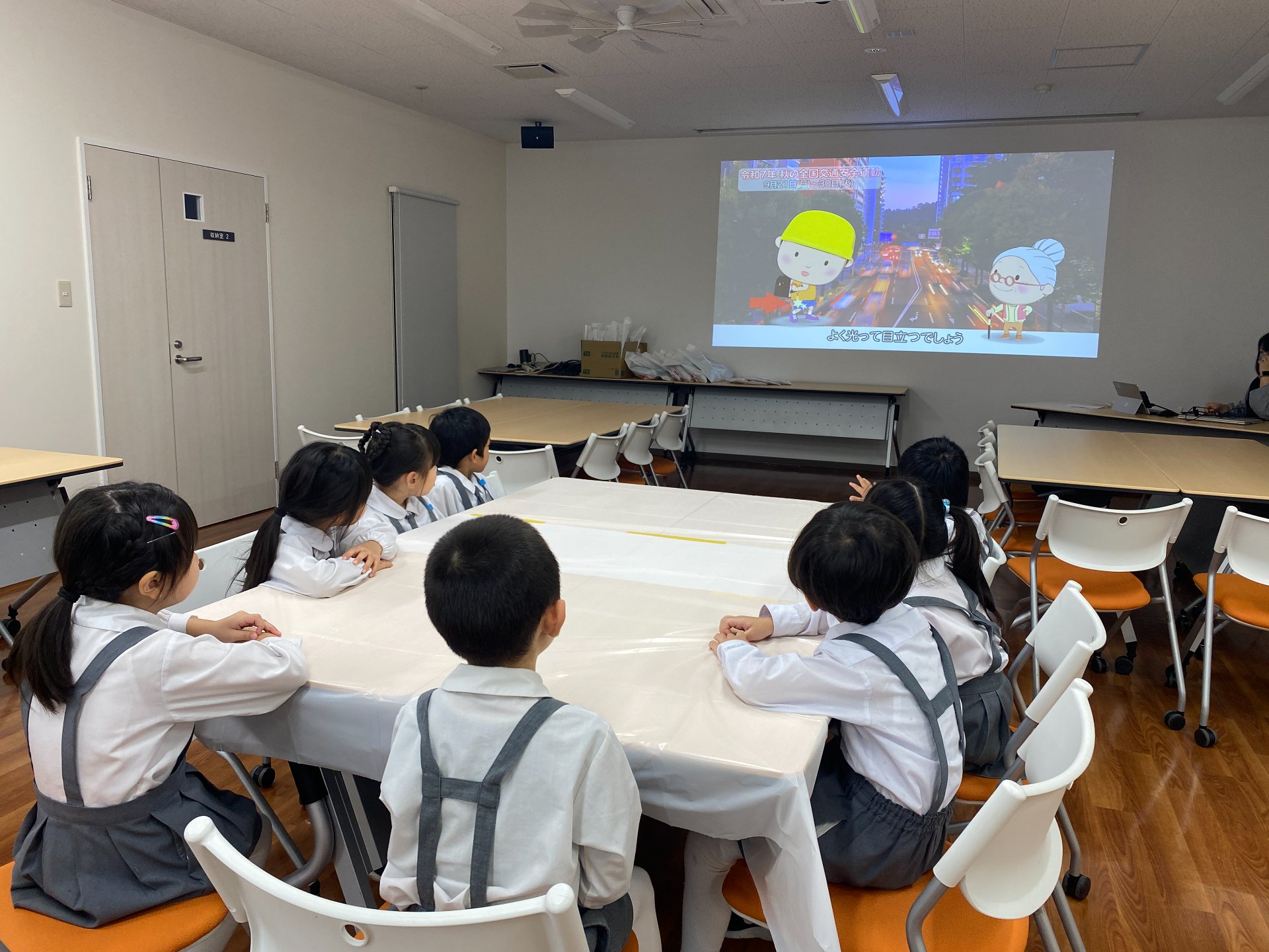 社会見学♪～ダイハツモータース～