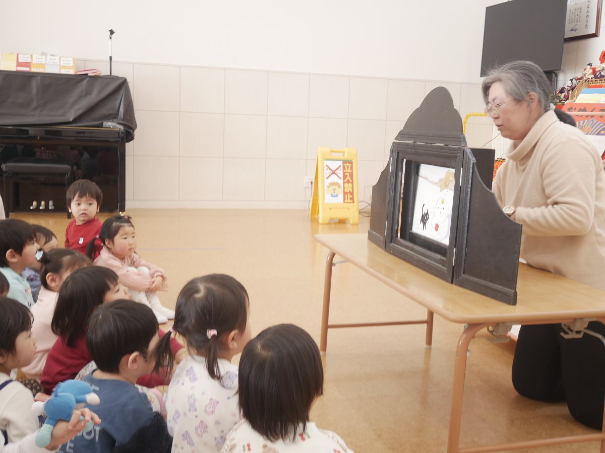 おはなし会～青森市民図書館～
