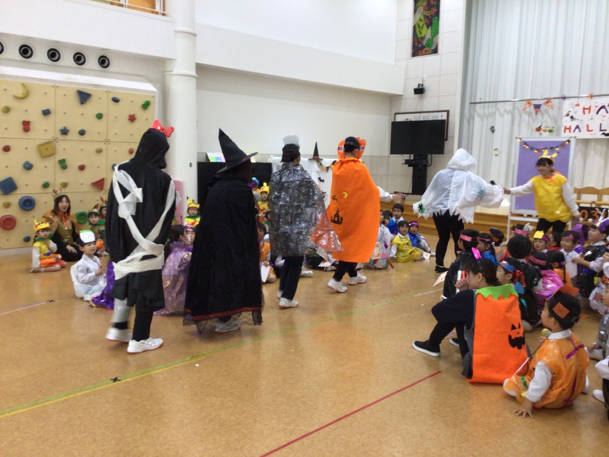 親子で遊ぼう　～みんなでハロウィン　パーティー～