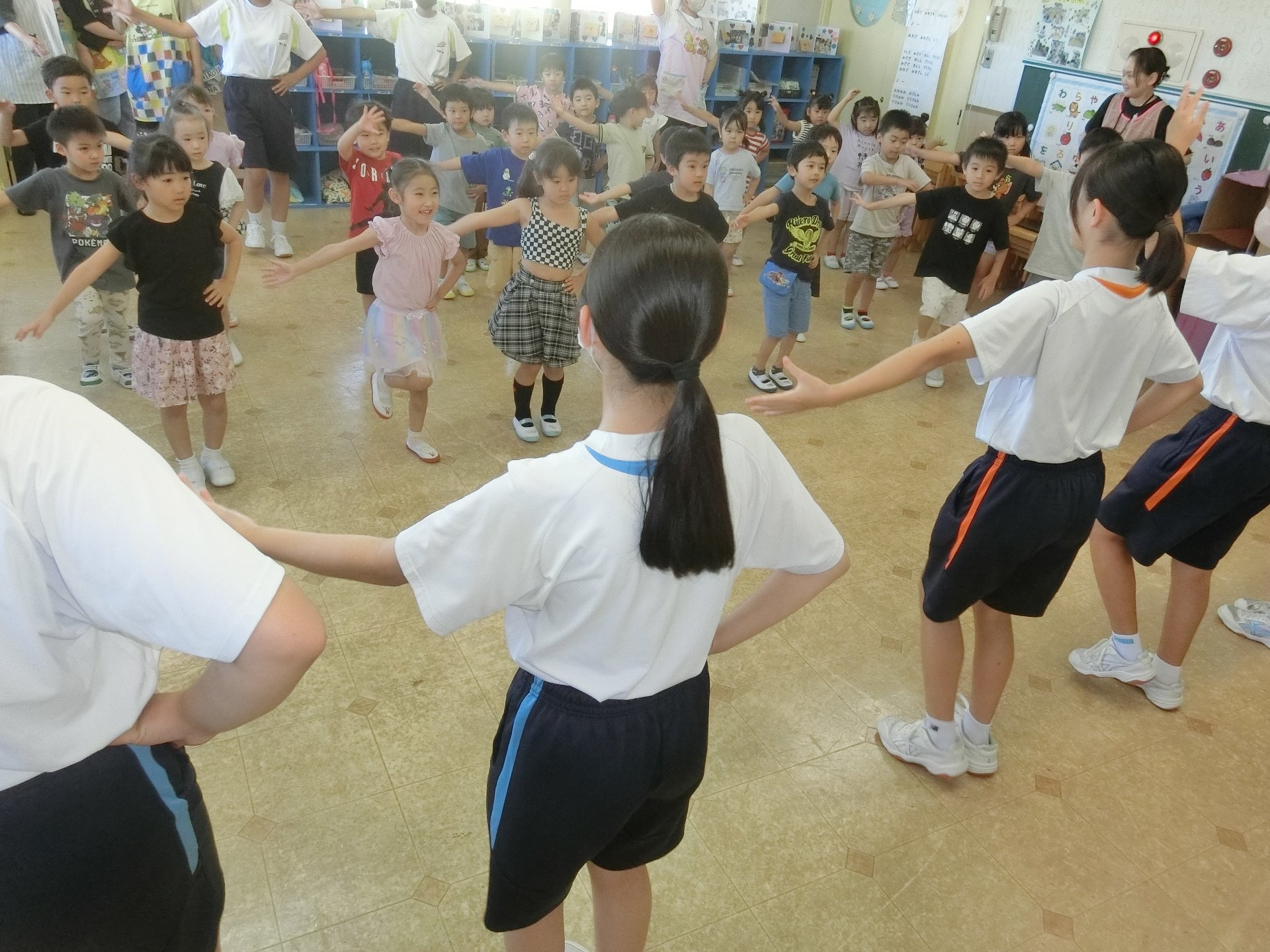 東中学校の皆さんと交流したよ！