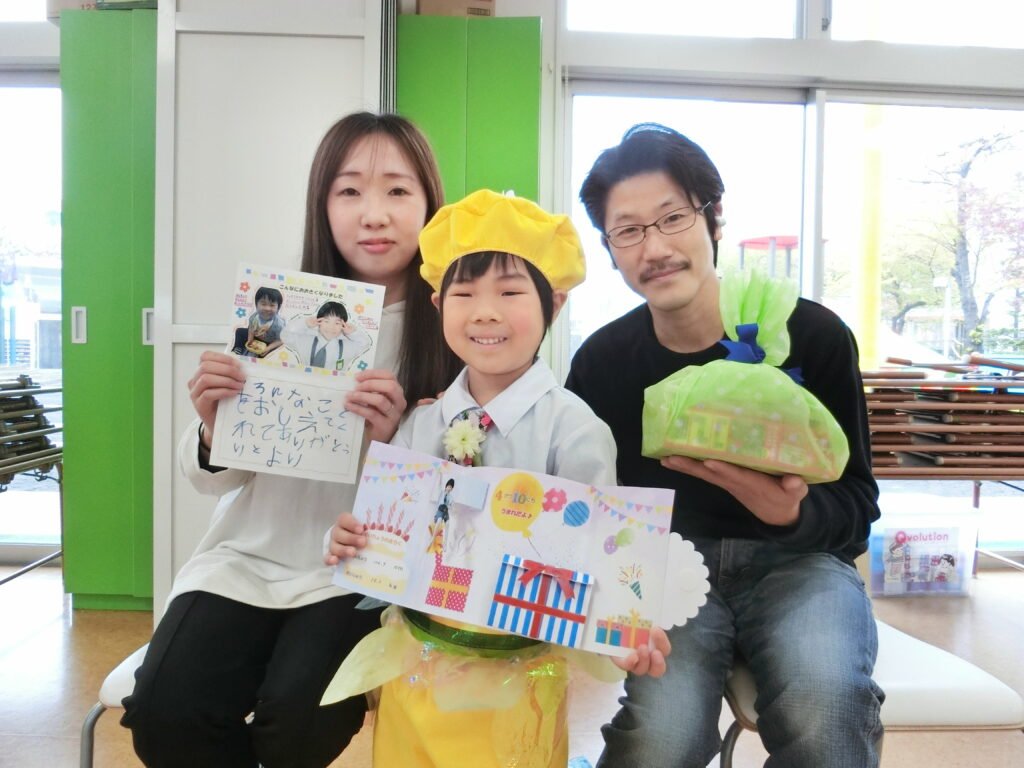 各クラスでミニ誕生会もしました