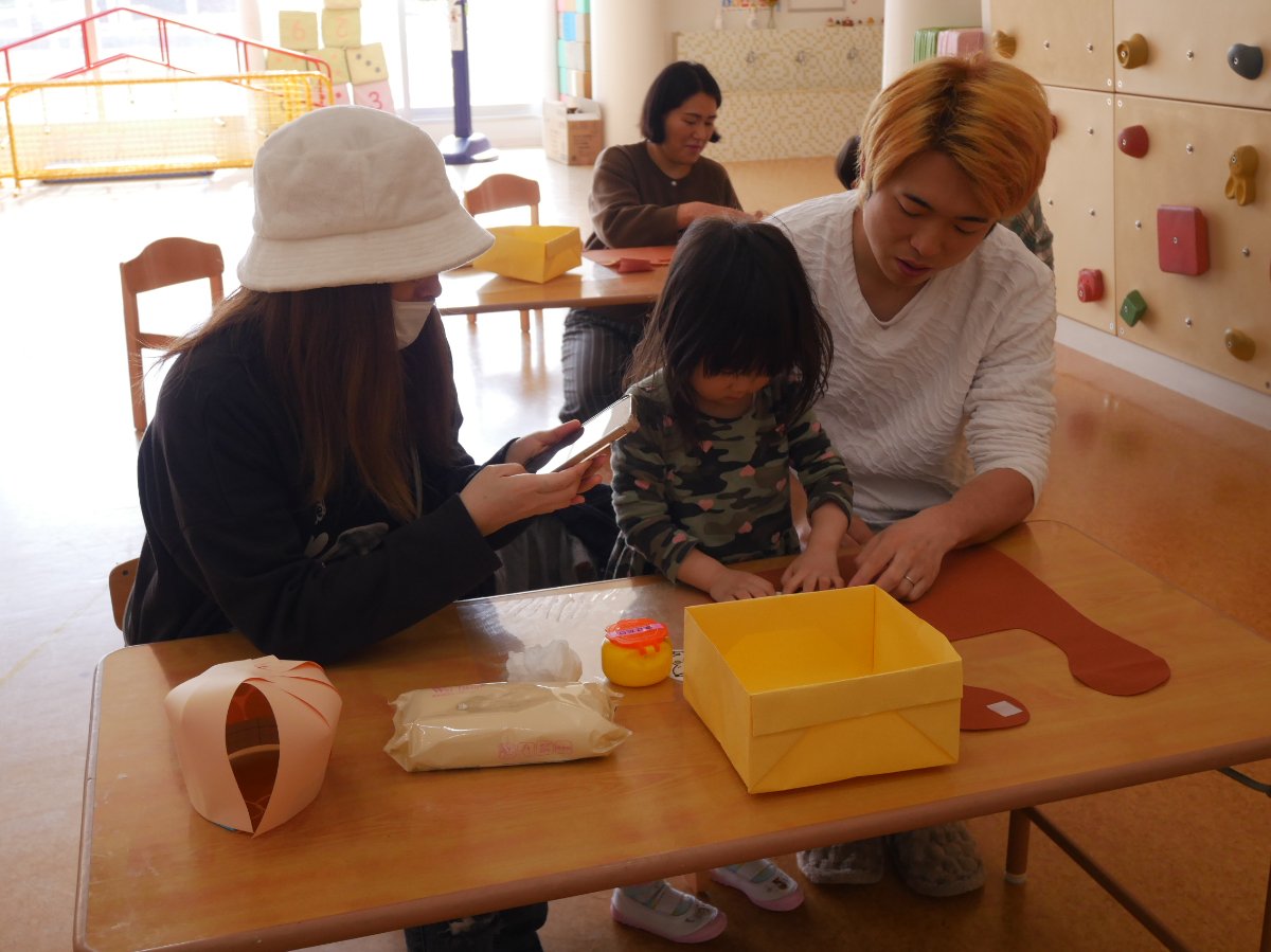 親子で遊ぼう　～アンパンマンに変身しよう～
