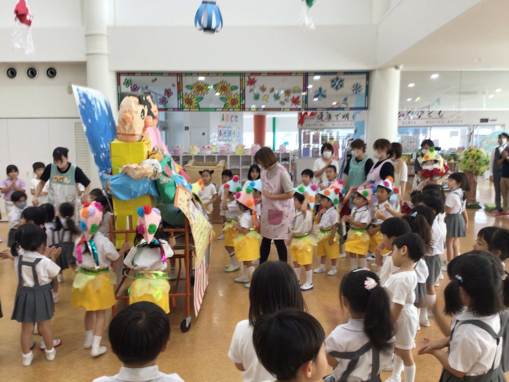 あにきさんとゆりこさんからステキな花笠の  プレゼントをもらいました