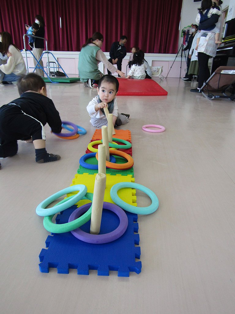 日頃遊んでいる様子を見てもらいました